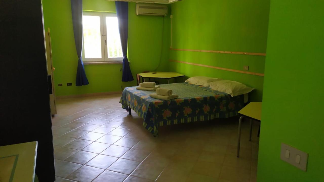 La Piccola Scuola Villa ออลเบีย ภายนอก รูปภาพ